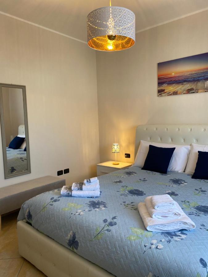 B&B Come A Casa Citta Sant'Angelo Bagian luar foto