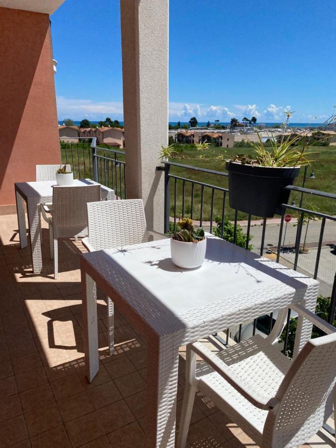 B&B Come A Casa Citta Sant'Angelo Bagian luar foto